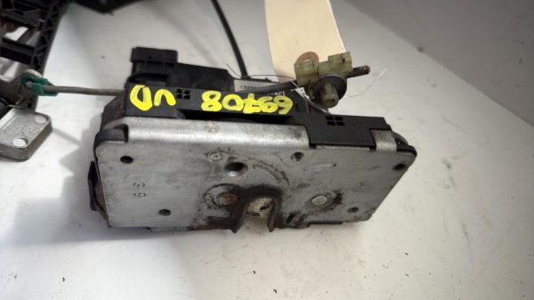 Serrure avant droit OPEL CORSA D PHASE 1 Diesel - Image 3