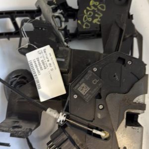 Serrure avant droit FORD FIESTA 6 PHASE 1 Diesel - Image 1