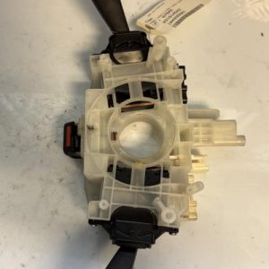 Com (Bloc Contacteur Tournant+Commodo Essuie Glace+Commodo Phare) SUBARU LEGACY 4 PHASE 2 BREAK Essence - Image 1