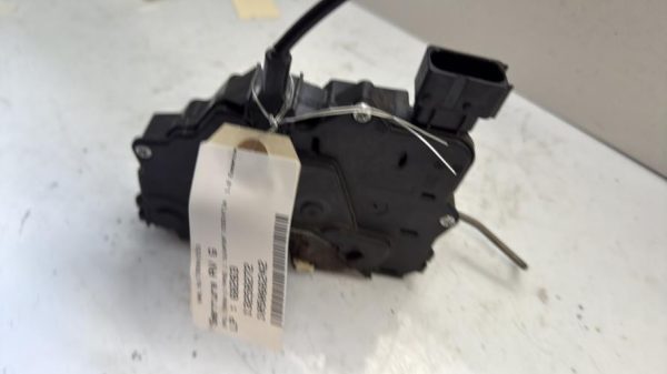 Serrure avant gauche OPEL CORSA D PHASE 1 Essence - Image 1