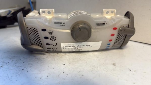 Commande chauffage CITROEN C1 1 PHASE 2 Essence - Image 1