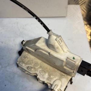 Serrure avant droit PEUGEOT 308 1 PHASE 2 Essence - Image 1