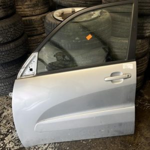 Porte avant gauche TOYOTA RAV4 2 PHASE 1 Diesel - Image 1