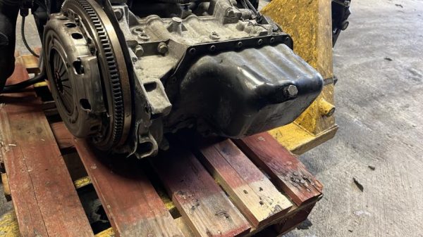 Moteur VOLKSWAGEN POLO 5 PHASE 1 Essence - Image 4