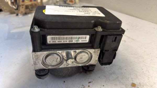 Bloc ABS (freins anti-blocage) NISSAN MICRA 3 PHASE 2 Diesel - Image 1