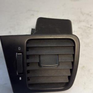 Aerateur tableau de bord avant gauche SUBARU LEGACY 4 PHASE 2 BREAK Essence - Image 1