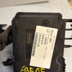 Bloc ABS (freins anti-blocage) FORD FIESTA 6 PHASE 1 Essence - Image 1