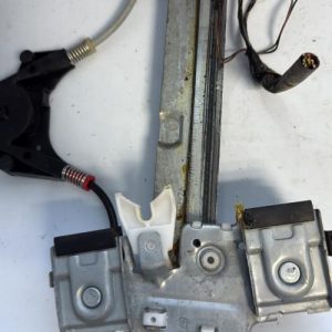 Mecanisme de leve vitre electrique avant gauche FORD FIESTA 6 PHASE 1 Essence - Image 1