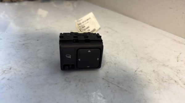 Commande retroviseurs NISSAN MICRA 3 PHASE 2 Diesel - Image 1