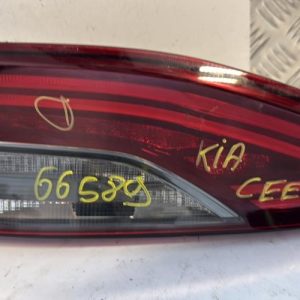 Feu arriere secondaire droit (feux) KIA CEE-D 3 PHASE 1 Essence - Image 1