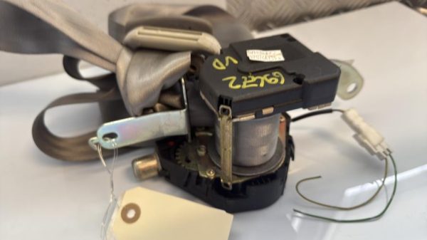 Ceinture avant droit NISSAN MICRA 3 PHASE 1 Essence - Image 3