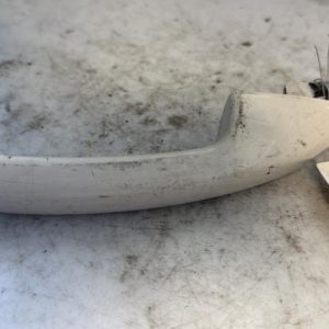 Poignee porte avant droit VOLKSWAGEN PASSAT 5 CC COUPE Diesel - Image 1
