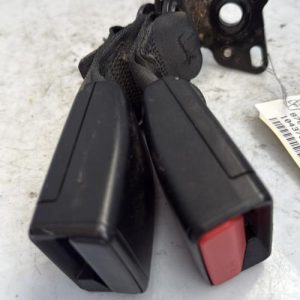 Attache ceinture arriere gauche RENAULT CLIO 4 PHASE 1 BREAK Diesel - Image 1