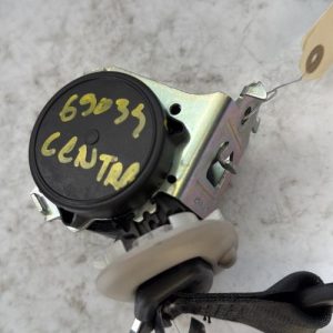 Ceinture arriere centrale RENAULT CLIO 4 PHASE 1 BREAK Diesel - Image 1