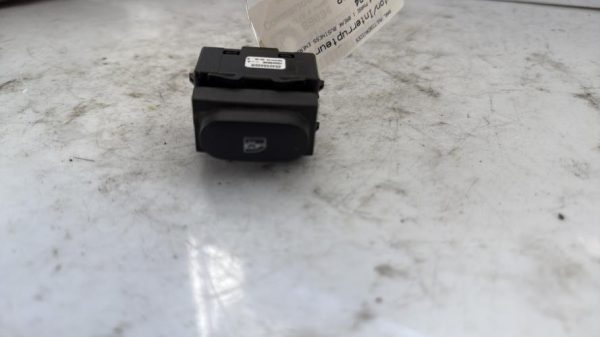 Bouton/Interrupteur RENAULT CLIO 4 PHASE 1 BREAK Diesel - Image 1