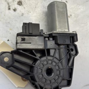 Moteur leve vitre arriere droit MERCEDES CLASSE A 176 PHASE 1 Diesel - Image 1