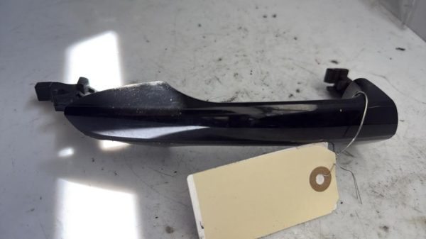 Poignee porte avant gauche MERCEDES CLASSE A 176 PHASE 1 Diesel - Image 3