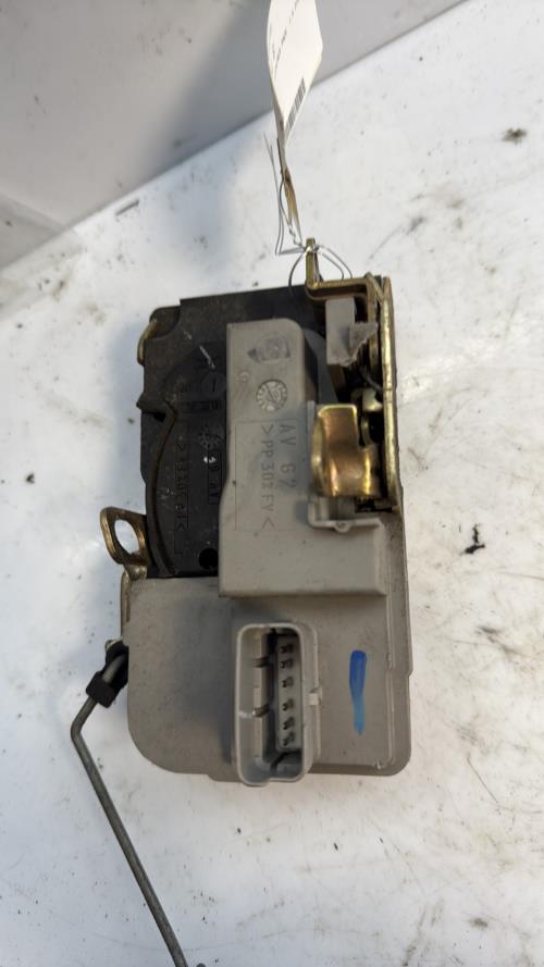 Serrure avant gauche PEUGEOT 206 PHASE 2 Diesel - Image 1