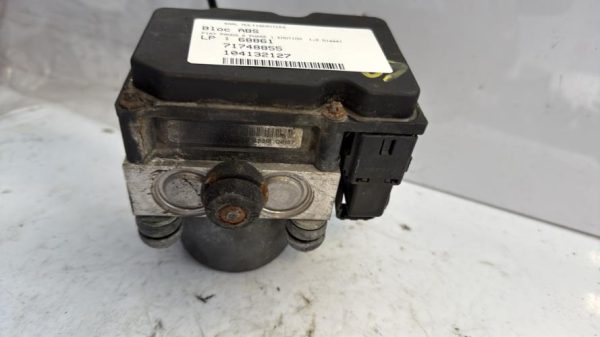Bloc ABS (freins anti-blocage) FIAT PANDA 2 PHASE 1 Diesel - Image 2