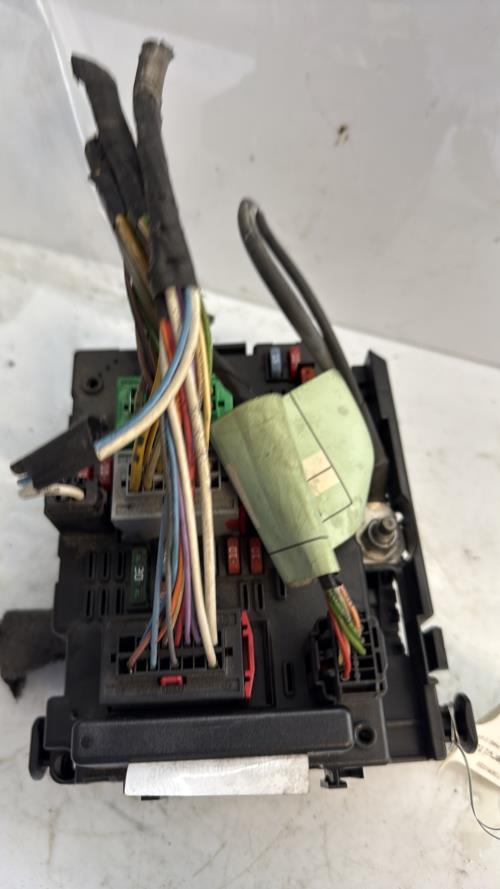 Boitier servitude moteur (BSM) CITROEN XSARA PICASSO PHASE 2 Diesel - Image 3