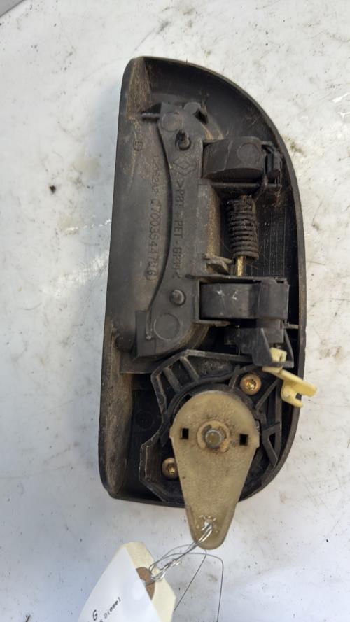 Poignee porte avant gauche RENAULT KANGOO 1 PHASE 2 Diesel - Image 3