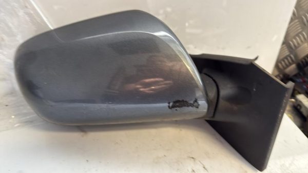 Retroviseur droit TOYOTA YARIS 2 PHASE 1 Diesel - Image 3