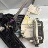 Serrure arriere droit MERCEDES CLASSE A 176 PHASE 1 Diesel - Image 2