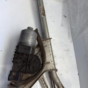 Moteur essuie glace avant DACIA DUSTER 1 PHASE 1 Diesel - Image 1