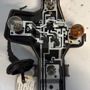 Platine feu arriere droit VOLKSWAGEN TOURAN 1 PHASE 2 Diesel - Image 1