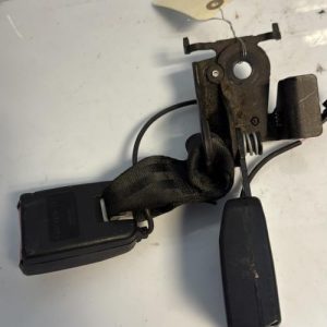 Attache ceinture arriere droit RENAULT MEGANE 3 PHASE 1 Diesel - Image 1