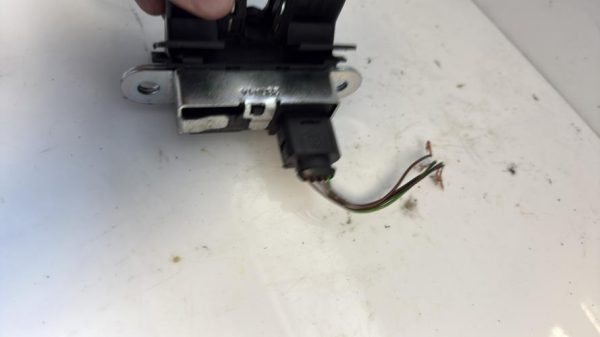 Serrure de hayon SEAT IBIZA 4 PHASE 2 Diesel - Image 3