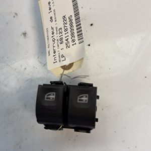 Interrupteur de leve vitre avant gauche RENAULT CAPTUR 1 PHASE 1 Diesel - Image 1
