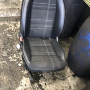Siege avant gauche MERCEDES CLASSE A 176 PHASE 1 Diesel - Image 1