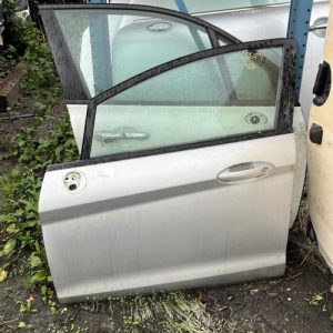 Porte avant gauche FORD FIESTA 6 PHASE 2 Essence - Image 1