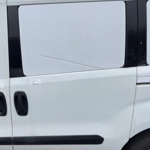 Porte laterale gauche FIAT DOBLO 2 PHASE 2 Diesel - Image 1