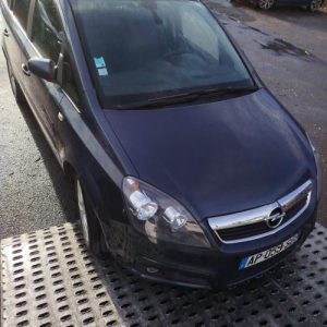 Bouton de warning OPEL ZAFIRA B PHASE 1 Diesel - Image 11