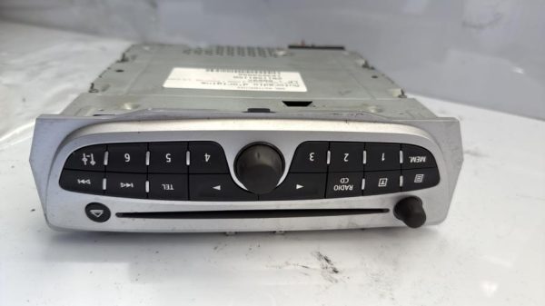 Autoradio d'origine RENAULT GRAND SCENIC 3 PHASE 1 Diesel - Image 1