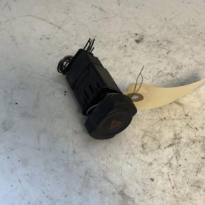 Bouton de warning DACIA LOGAN MCV 1 PHASE 1 BREAK Diesel - Image 1