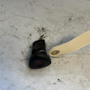 Bouton de warning RENAULT CLIO 2 PHASE 2 Essence - Image 1