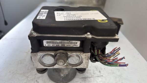 Bloc ABS (freins anti-blocage) CITROEN C4 GRAND PICASSO 1 Diesel - Image 1