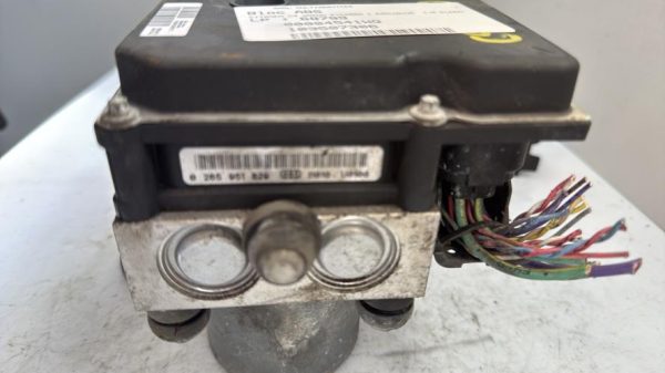 Bloc ABS (freins anti-blocage) CITROEN C4 GRAND PICASSO 1 Diesel - Image 3