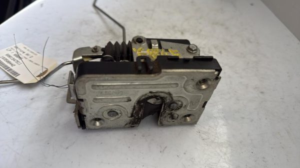 Serrure avant droit DACIA LOGAN MCV 1 PHASE 1 BREAK Diesel - Image 2