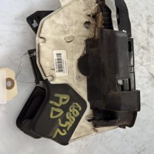 Serrure arriere droit VOLKSWAGEN POLO 5 PHASE 1 Diesel - Image 1