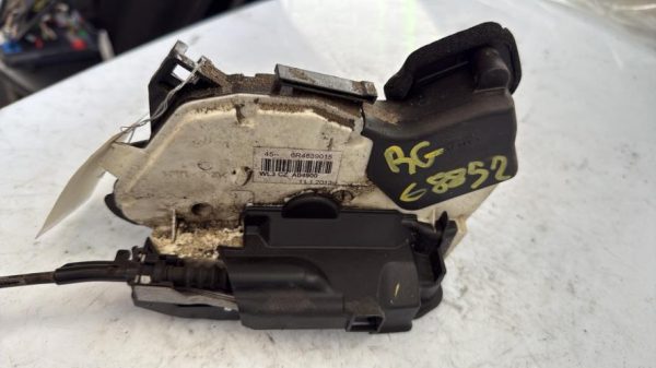 Serrure arriere gauche VOLKSWAGEN POLO 5 PHASE 1 Diesel - Image 1