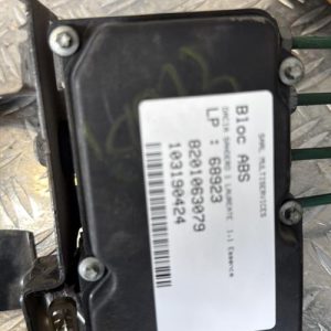 Bloc ABS (freins anti-blocage) DACIA SANDERO 1 Essence - Image 1