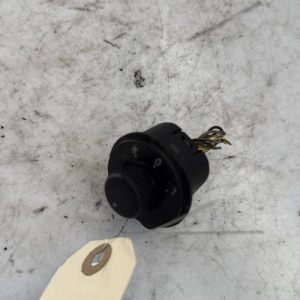 Commande retroviseurs VOLKSWAGEN POLO 5 PHASE 1 Diesel - Image 1