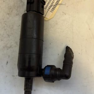 Pompe lave glace avant VOLKSWAGEN PASSAT 5 CC COUPE Diesel - Image 1
