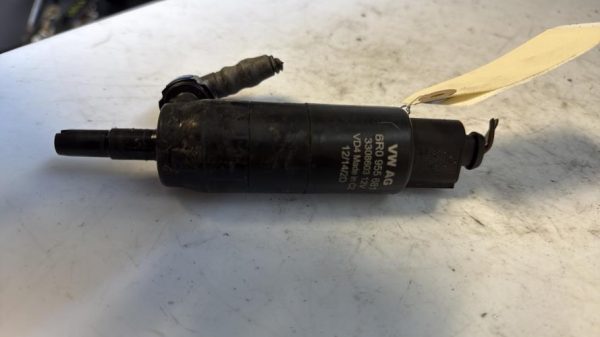Pompe lave glace avant VOLKSWAGEN PASSAT 5 CC COUPE Diesel - Image 3
