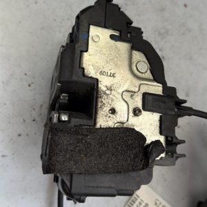 Serrure avant droit RENAULT SCENIC 3 PHASE 1 Diesel - Image 1