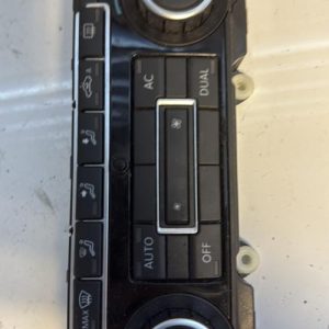 Commande chauffage VOLKSWAGEN PASSAT 5 CC COUPE Diesel - Image 1